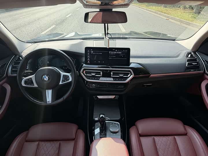 Фото 13 - BMW X3