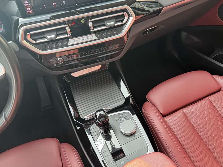 Фото 16 - BMW X3