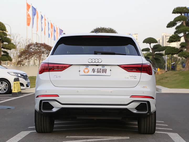 Фото 20 - Audi Q3