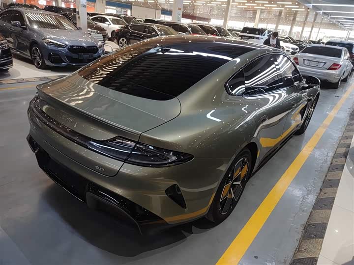 Фото 7 - Xiaomi SU7