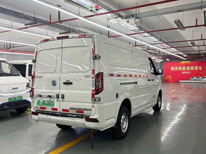 Фото 6 - Dongfeng EM27