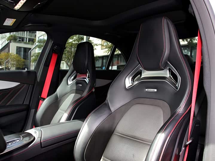 Фото 10 - Mercedes-Benz E-Class AMG