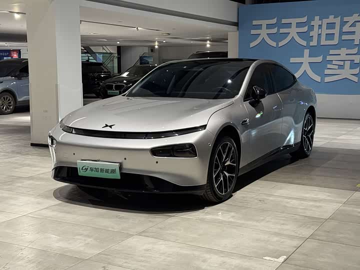 Фото 1 - XPeng P7