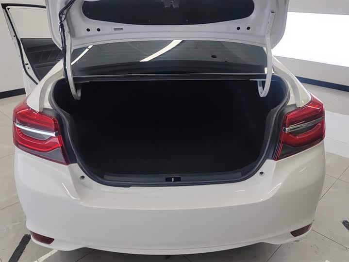 Фото 4 - Toyota Vios