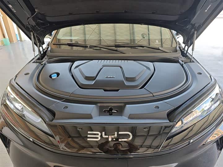 Фото 20 - BYD Sea Lion 07 DM-i Hybrid