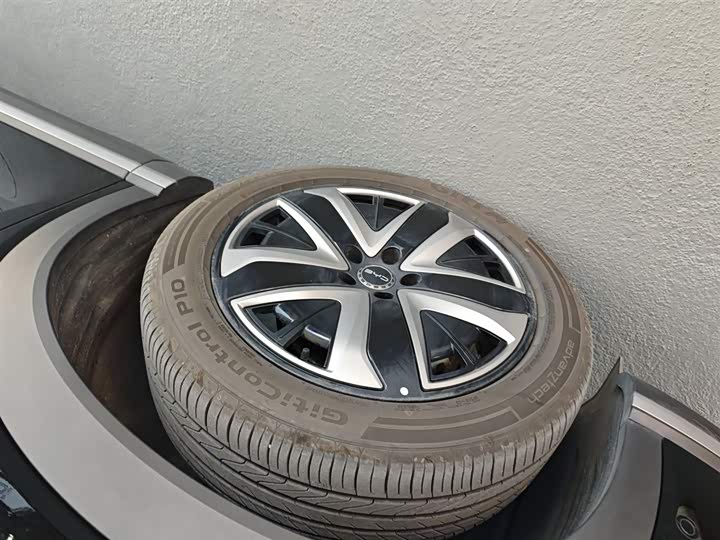 Фото 23 - BYD Sea Lion 07 DM-i Hybrid