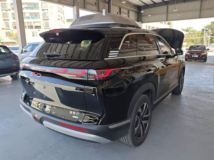 Фото 7 - BYD Sea Lion 07 DM-i Hybrid