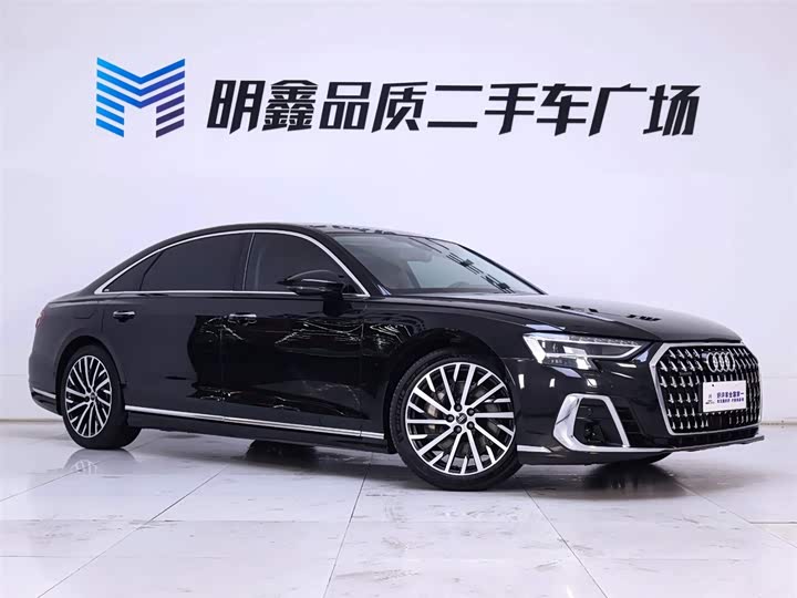 Фото 5 - Audi A8