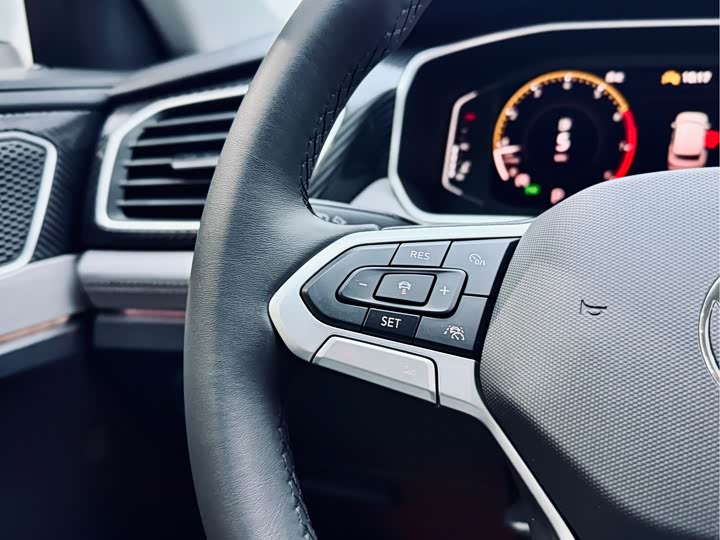 Фото 21 - Volkswagen Tayron