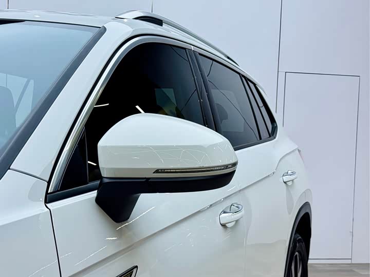 Фото 27 - Volkswagen Tayron