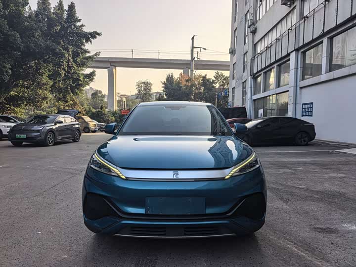 Фото 2 - BYD Yuan Plus