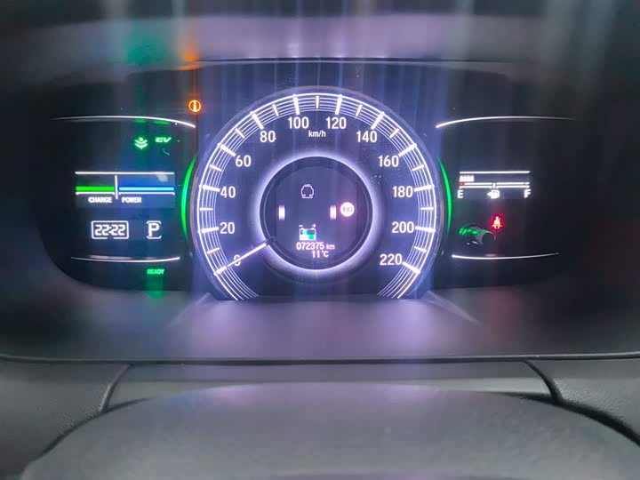 Фото 12 - Honda Odyssey