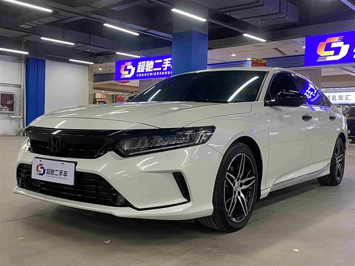 Фото 1 - Honda Inspire