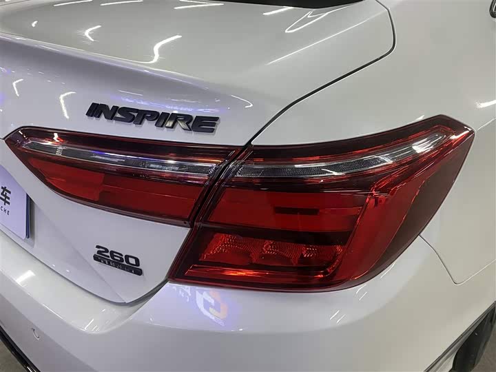 Фото 28 - Honda Inspire