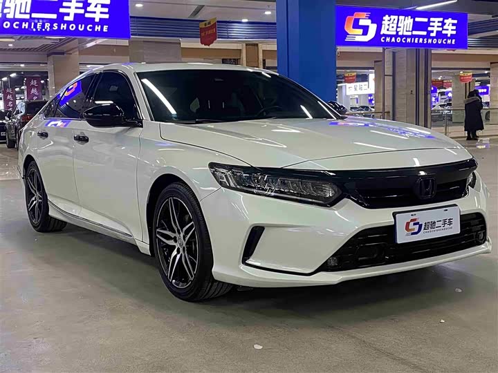 Фото 6 - Honda Inspire