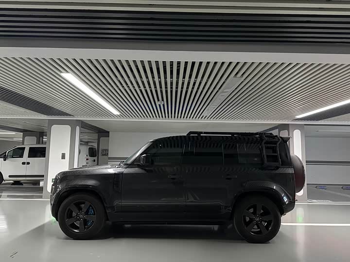 Фото 26 - Land Rover Defender