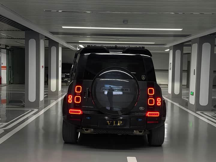 Фото 29 - Land Rover Defender