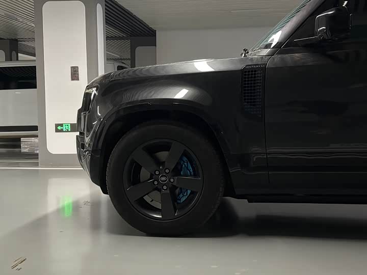 Фото 5 - Land Rover Defender