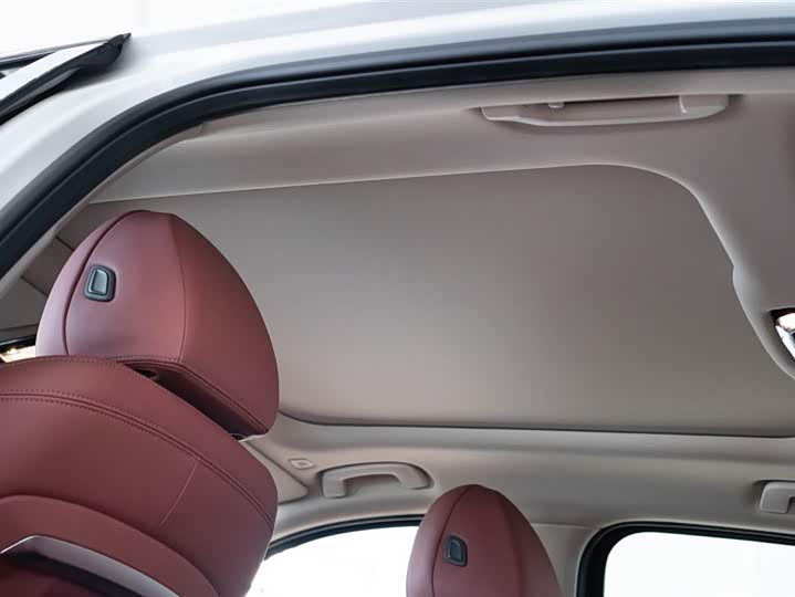 Фото 22 - BMW i3