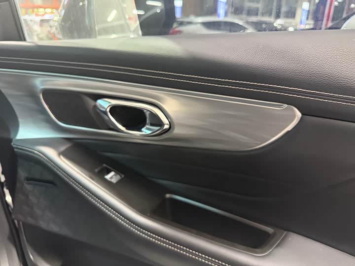 Фото 13 - GAC Trumpchi GS8