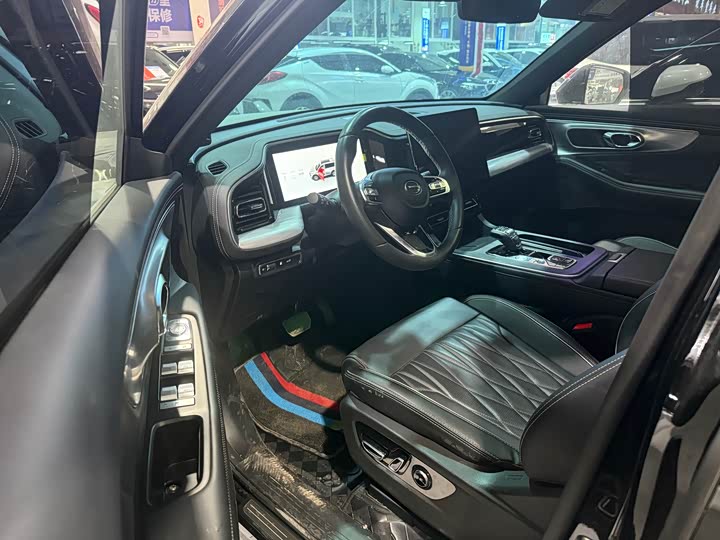 Фото 7 - GAC Trumpchi GS8