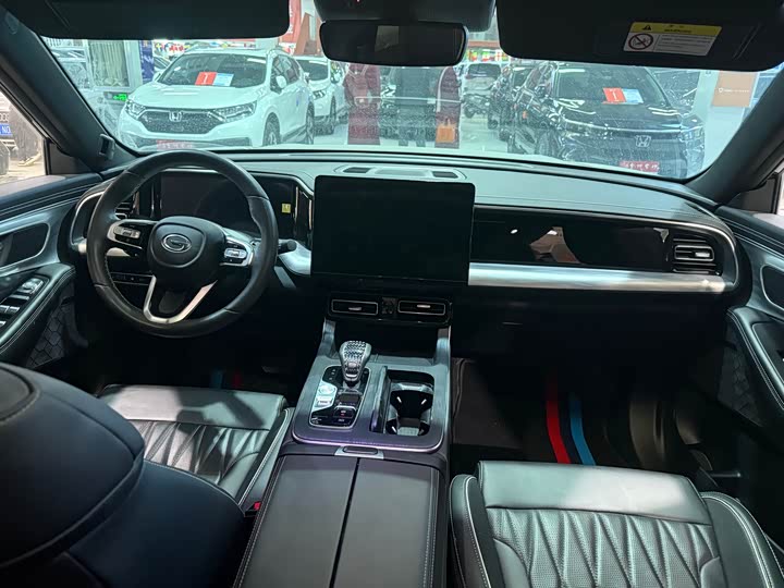 Фото 9 - GAC Trumpchi GS8