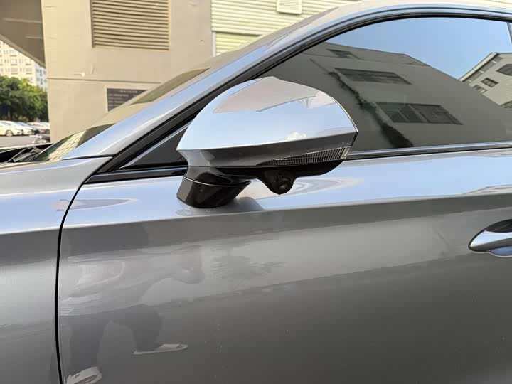 Фото 10 - MG Motor 7