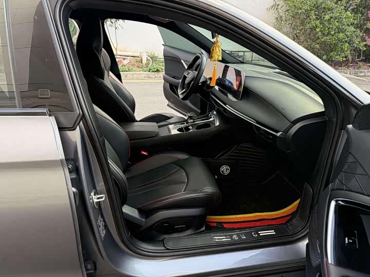 Фото 9 - MG Motor 7