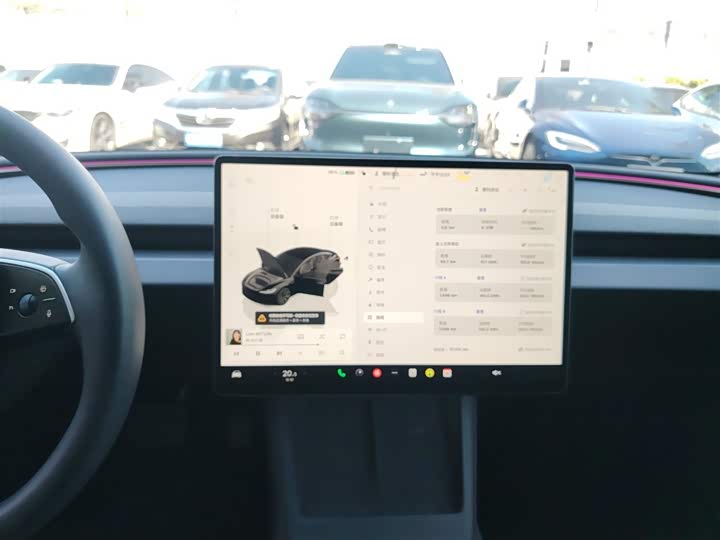 Фото 13 - Tesla Model 3