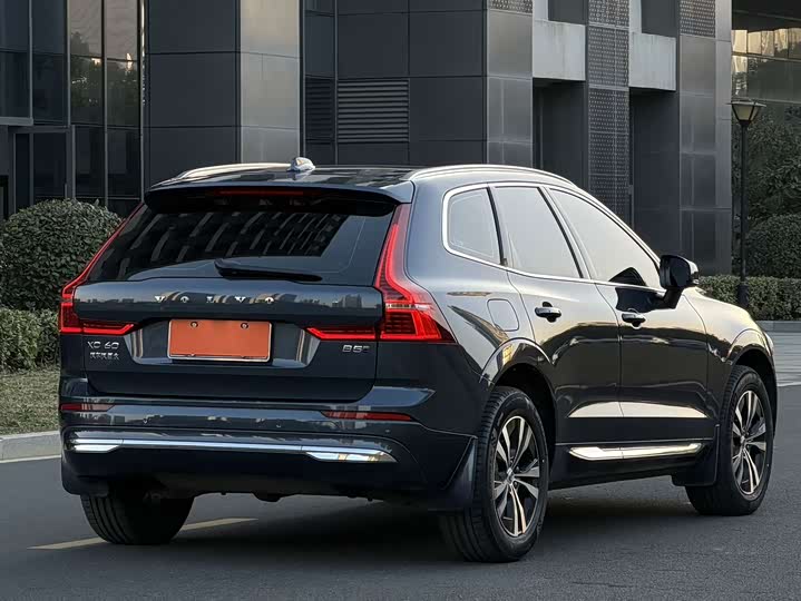 Фото 7 - Volvo XC60