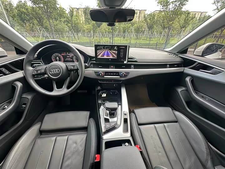 Фото 6 - Audi A5