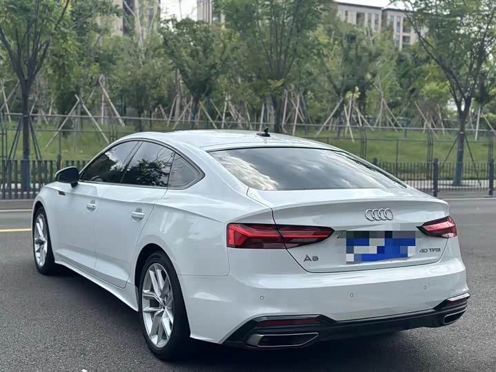 Фото 7 - Audi A5