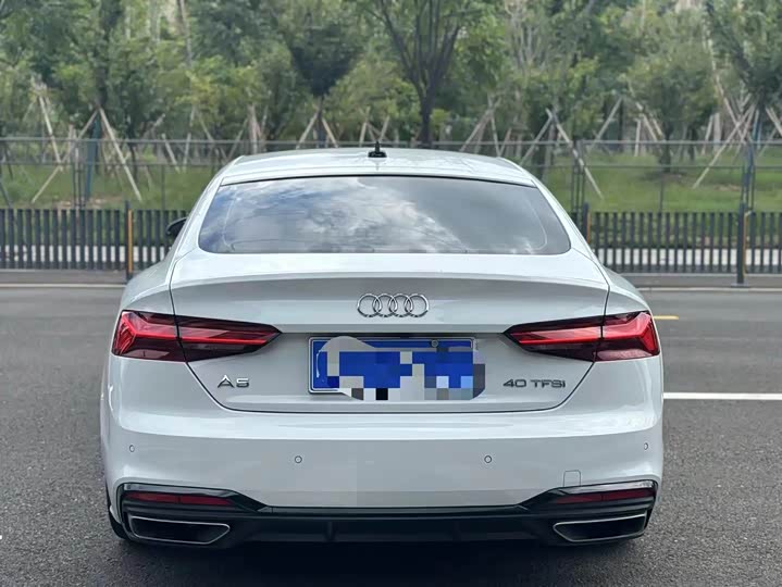 Фото 8 - Audi A5