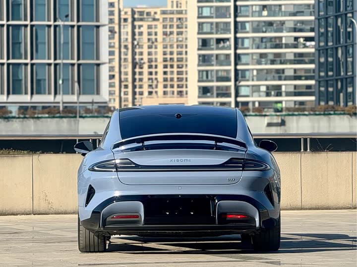 Фото 4 - Xiaomi SU7