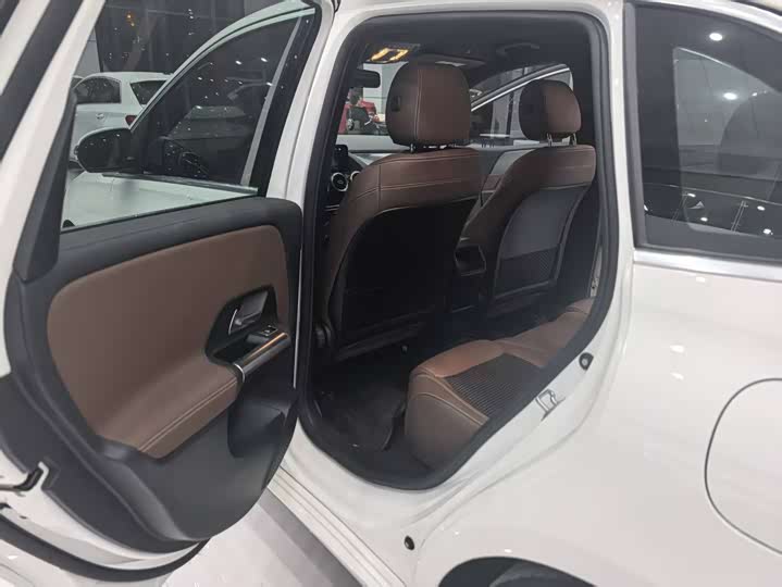 Фото 12 - Mercedes-Benz B-Class