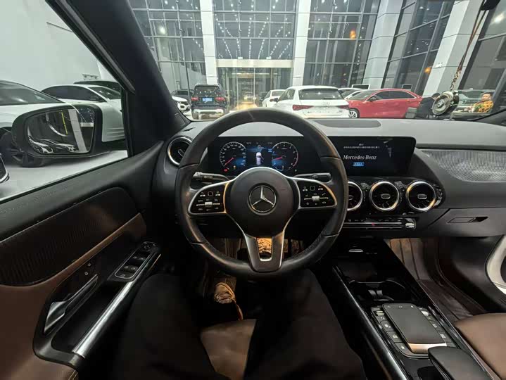 Фото 14 - Mercedes-Benz B-Class