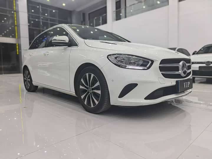 Фото 3 - Mercedes-Benz B-Class