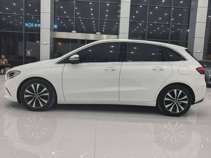 Фото 7 - Mercedes-Benz B-Class