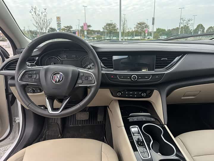 Фото 6 - Buick Regal