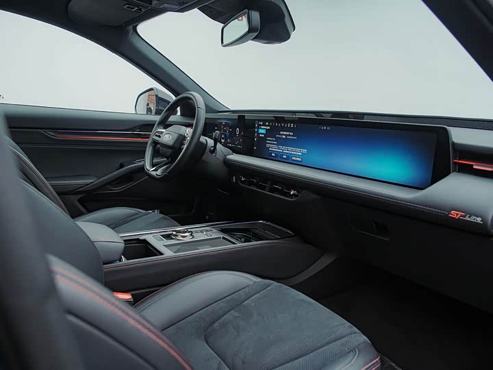 Фото 11 - Ford Mondeo