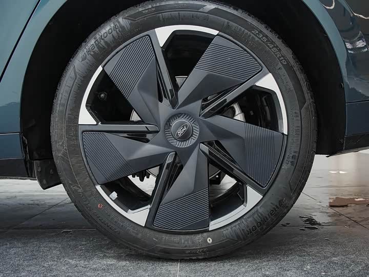 Фото 9 - Ford Mondeo