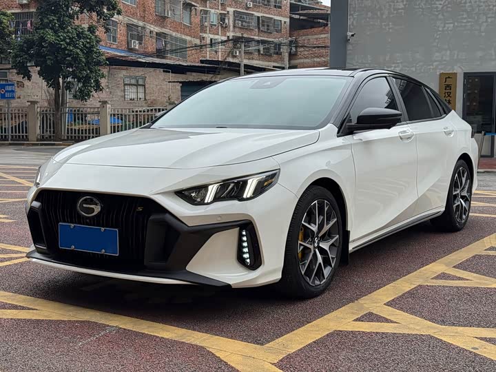 Фото 1 - GAC Trumpchi Empow R