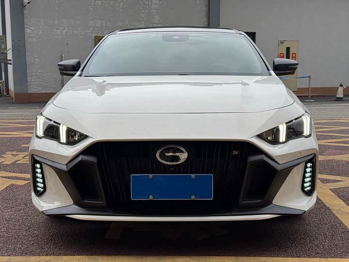 Фото 2 - GAC Trumpchi Empow R