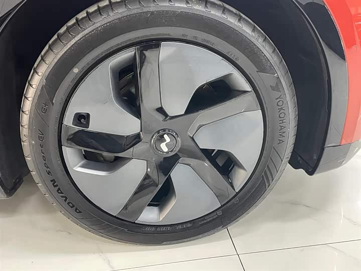 Фото 20 - Nio Onvo L60