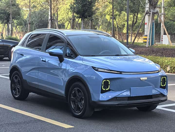 Фото 3 - Geely Geometry E Firefly