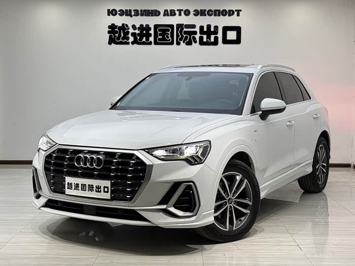 Фото 1 - Audi Q3