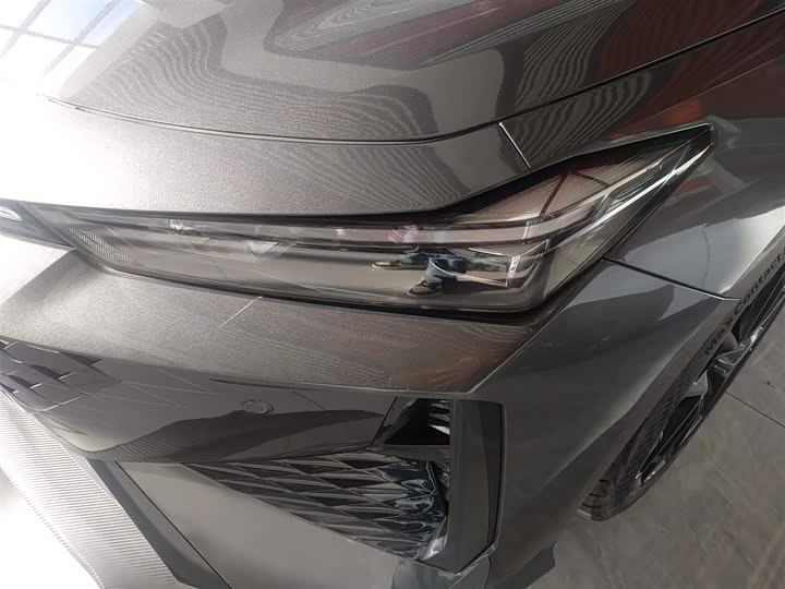 Фото 24 - Changan UNI-V