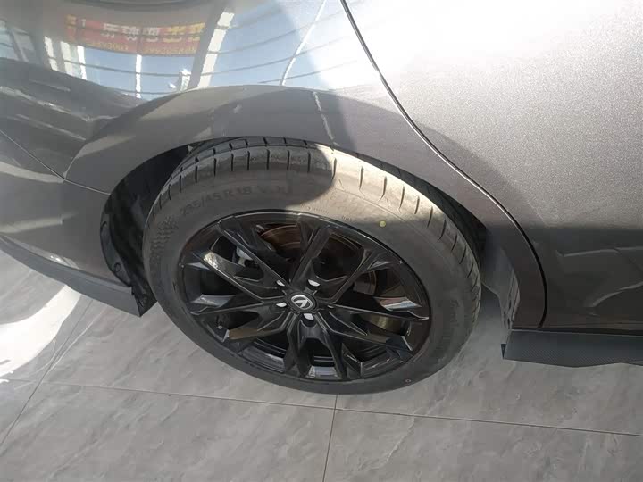 Фото 26 - Changan UNI-V