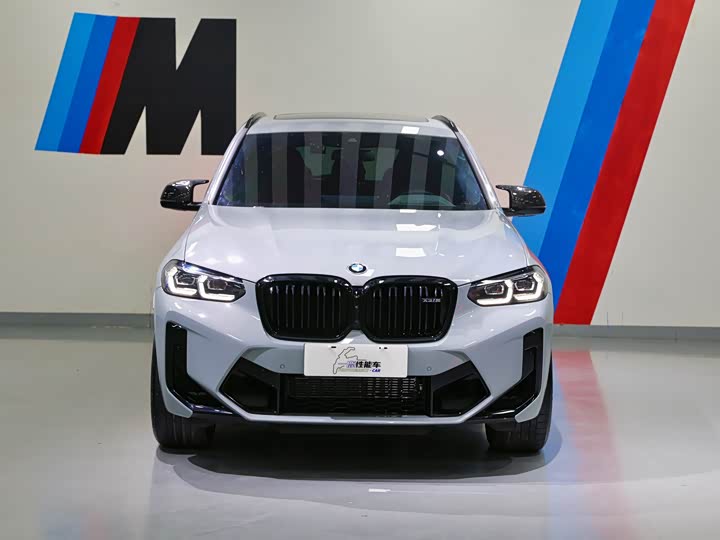 Фото 2 - BMW X3 M