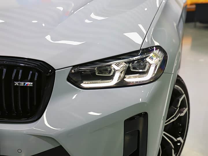 Фото 9 - BMW X3 M